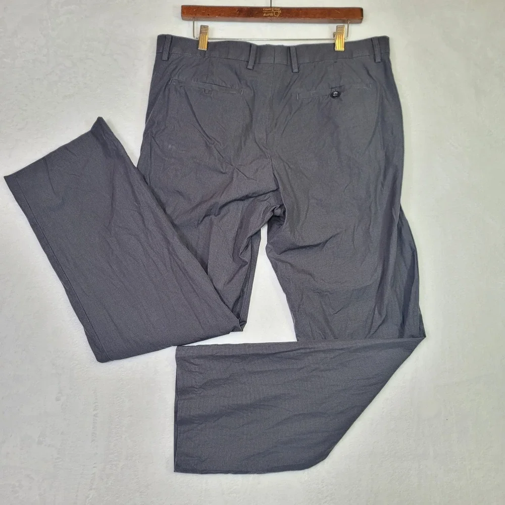 Banana Republic Smart Casual Gray Cotton Chino Pants Straight Leg Mens 36x32